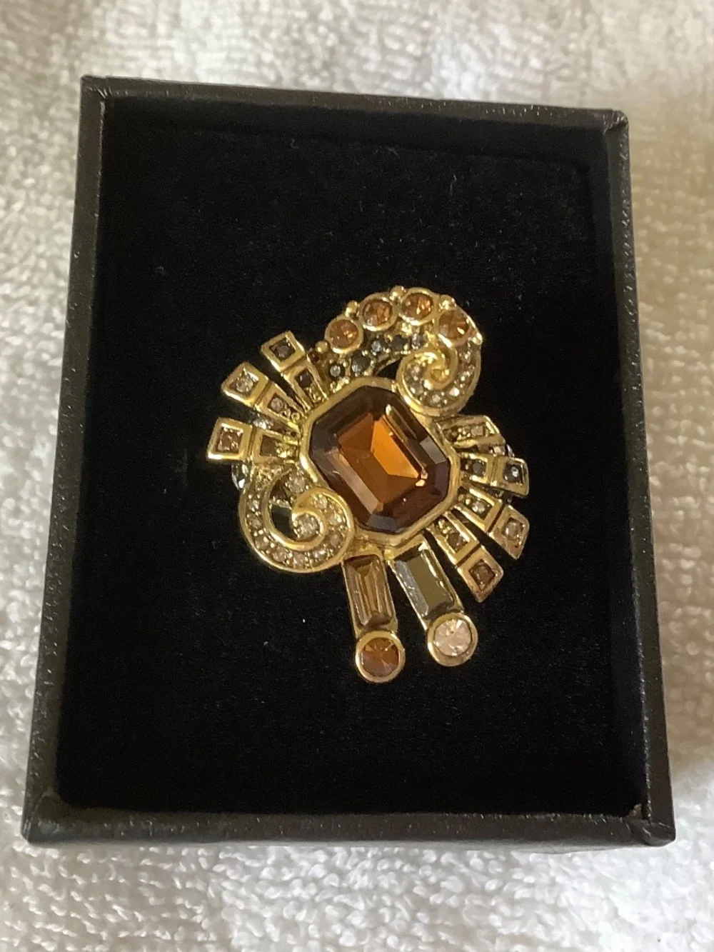 HEIDI DAUS French Ribbon Crystal Art Deco Bow Ring & Earrings Smoked Topaz SZ 9